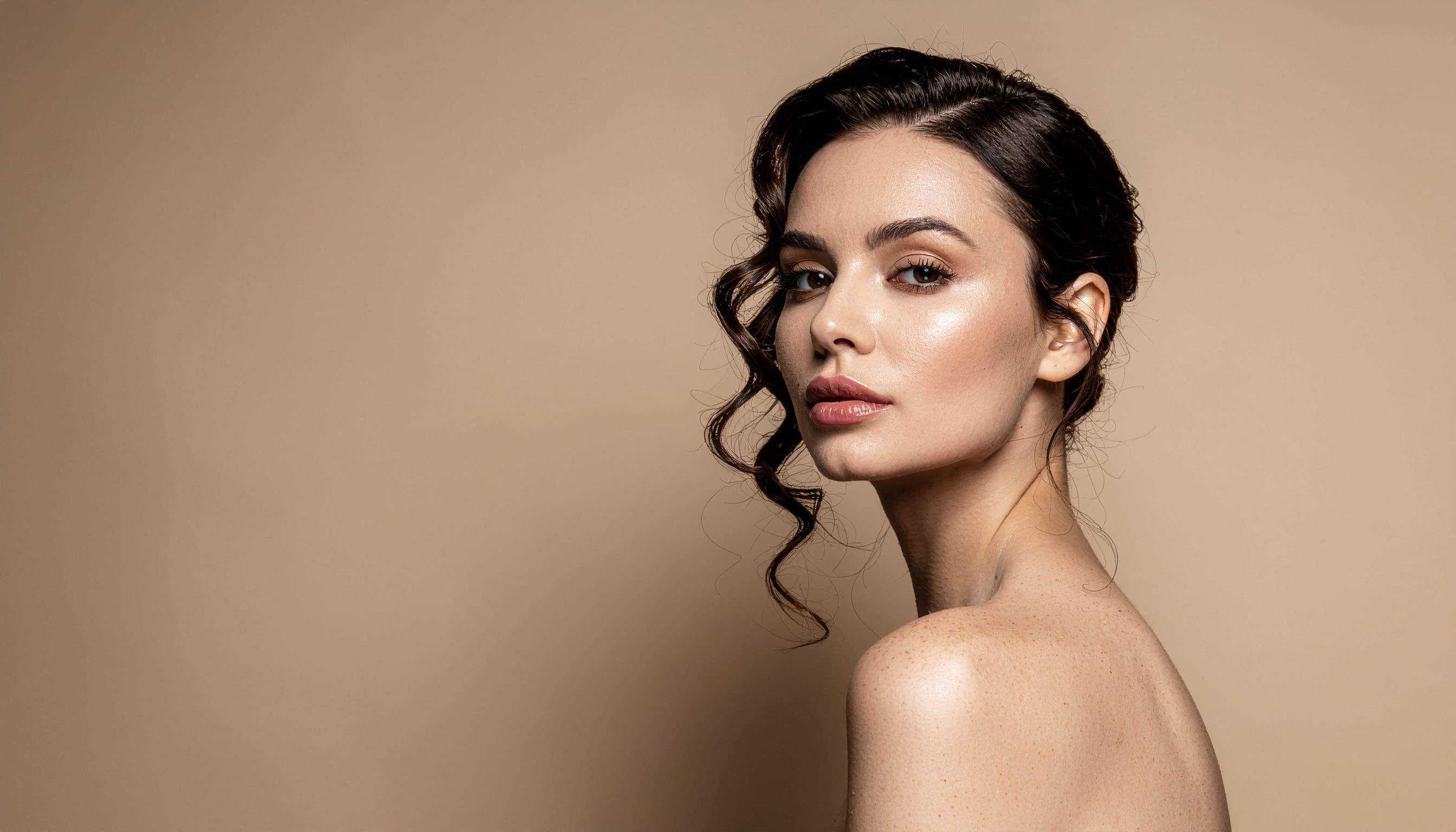 Interieur des Friseursalons Jana Grau Kopf Art in Willich